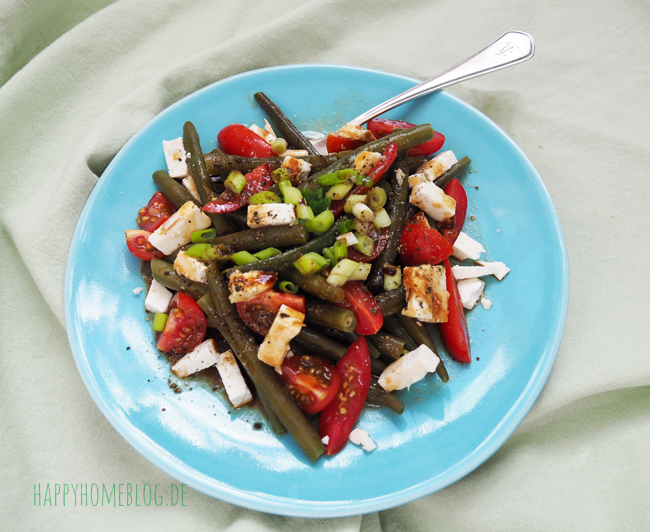 Bohnen - Tomaten - Salat mit Fetakäse ein schnelles Mittagessen für die Mama by happyhomeblog.de